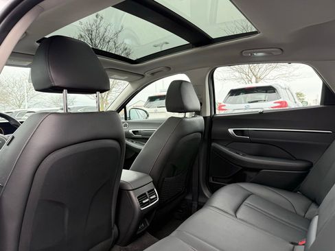 Used 2024 Hyundai Sonata Limited image 16