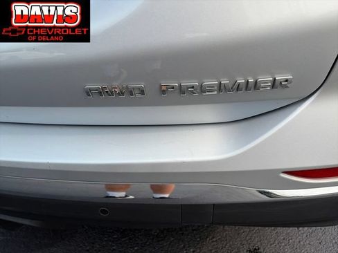 Used 2020 Chevrolet Equinox Premier AWD/4WD image 19