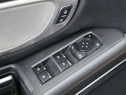 Certified 2023 Ford Explorer ST-Line w/ Class IV Trailer Tow Package image 10