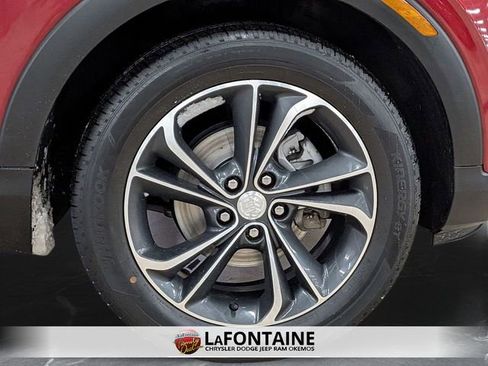 Used 2021 Buick Encore GX Select image 30