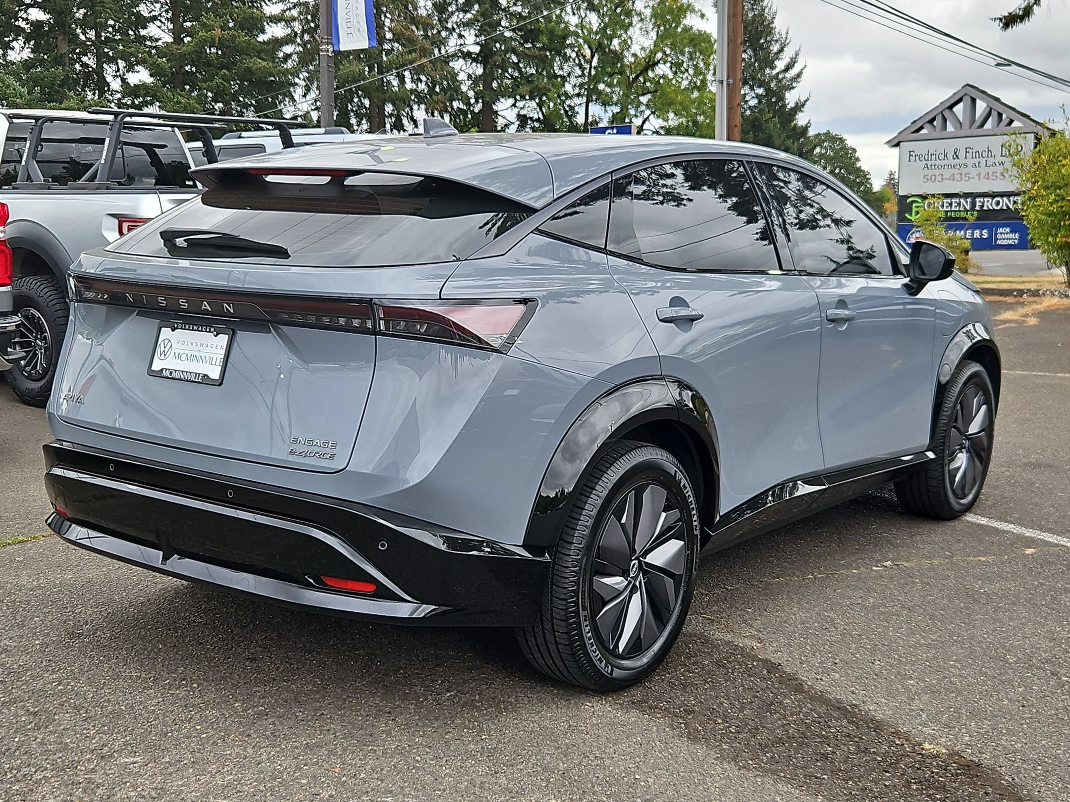 Used 2024 Nissan Ariya AWD image 5