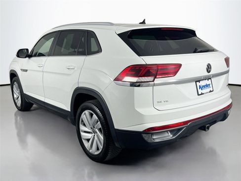 Used 2022 Volkswagen Atlas Cross Sport SE AWD/4WD image 3