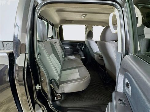 Used 2022 Nissan Titan S w/ S Utility Package image 22