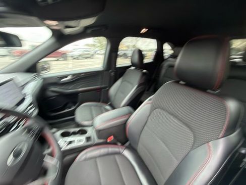 Used 2023 Ford Escape ST-Line Elite image 14