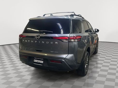 Certified 2022 Nissan Pathfinder SV image 3