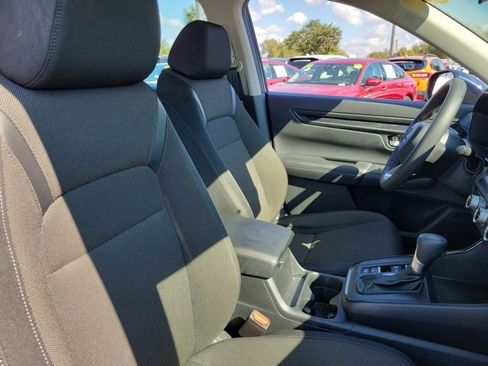 Used 2023 Honda CR-V LX image 6