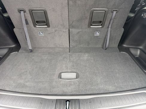 Used 2025 Jeep Grand Cherokee L Laredo w/ Luxury Tech Group I image 17