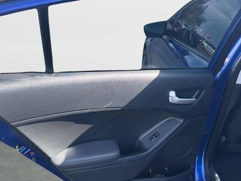 Used 2017 Kia Forte LX FWD image 15