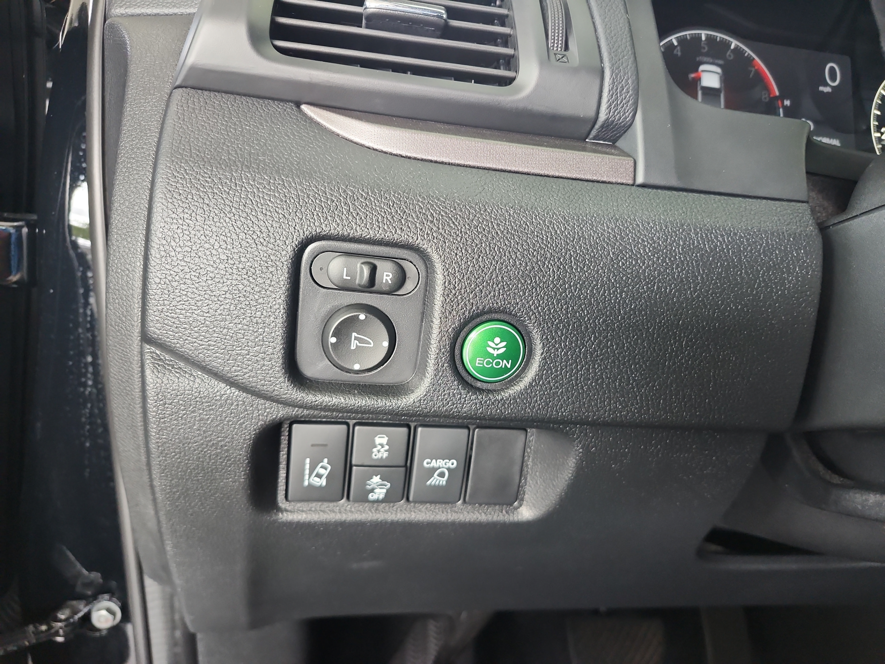 Used 2025 Honda Ridgeline RTL image 14