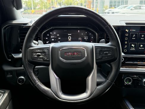 Used 2022 GMC Sierra 1500 Elevation RWD image 6