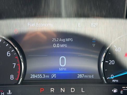 Used 2023 Ford Explorer XLT w/ Equipment Group 202A RWD image 12