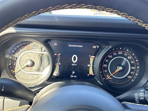 New 2025 Jeep Wrangler Unlimited Rubicon 392 image 28