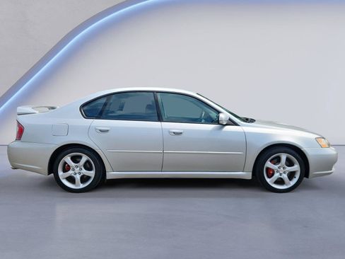 Used 2005 Subaru Legacy GT AWD/4WD image 2