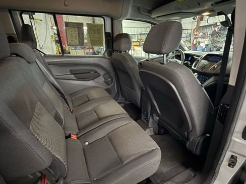 Used 2017 Ford Transit Connect XL FWD image 28