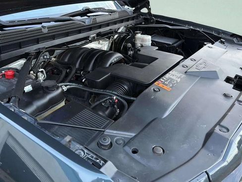 Used 2018 Chevrolet Silverado 1500 LT w/ All Star Edition image 10