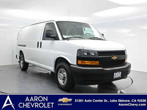 New 2026 Chevrolet Express 2500 w/ Driver Convenience Package RWD image 36