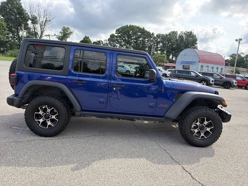 Used 2018 Jeep Wrangler Unlimited Rubicon AWD/4WD image 3