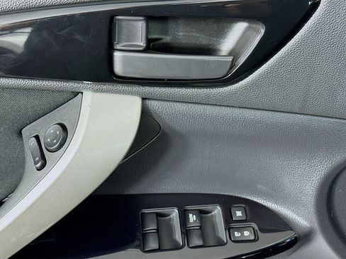 Used 2023 Mitsubishi Eclipse Cross LE image 22