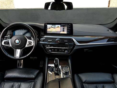 Used 2021 BMW M550i xDrive w/ Premium Package AWD/4WD image 19