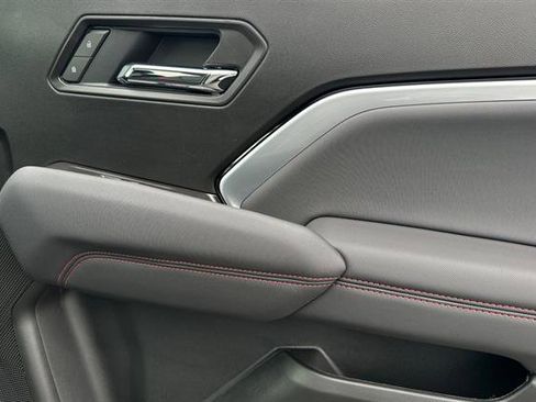 New 2026 Chevrolet Colorado Z71 w/ Technology Package image 18