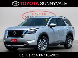 Used 2025 Nissan Pathfinder SL FWD video 1