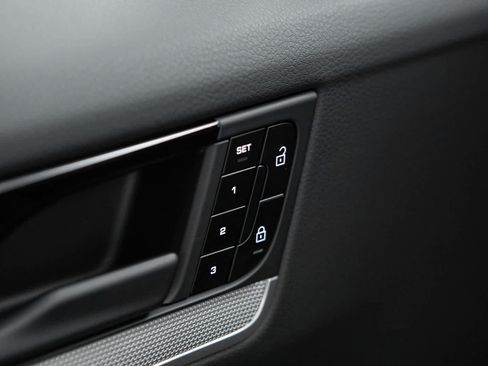 New 2026 Porsche Cayenne S AWD/4WD image 25