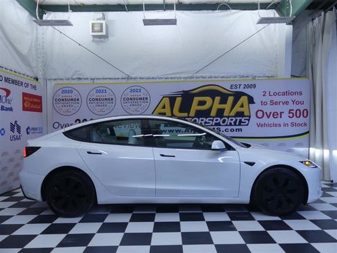 Used 2024 Tesla Model 3 Long Range AWD/4WD image 31