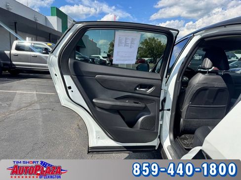 Used 2024 Nissan Ariya FWD image 52