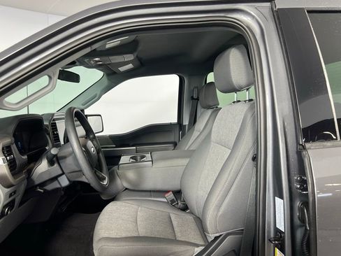 Used 2025 Ford F150 XLT image 17