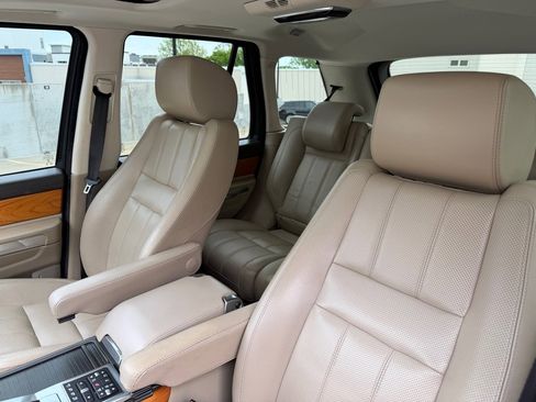 Used 2013 Land Rover Range Rover Sport HSE LUX AWD/4WD image 16