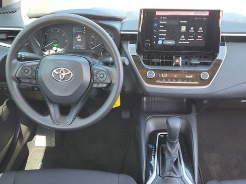 Used 2024 Toyota Corolla LE FWD image 26