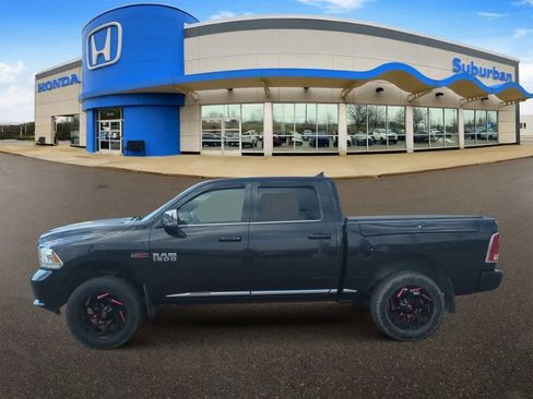 Used 2017 RAM 1500 Limited image 5