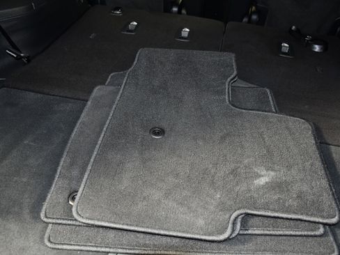 Certified 2025 Honda Pilot Touring image 51