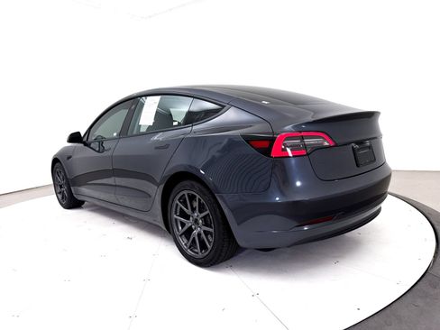 Used 2019 Tesla Model 3 Mid Range RWD image 16