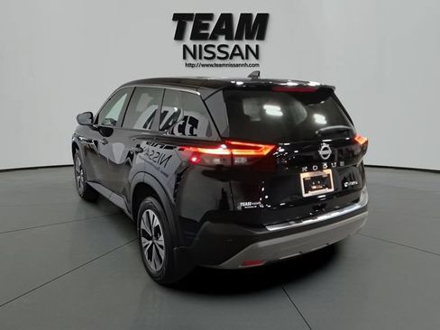 Certified 2023 Nissan Rogue SV AWD/4WD image 4