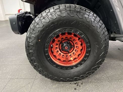 Used 2018 Jeep Wrangler Unlimited Rubicon AWD/4WD image 33