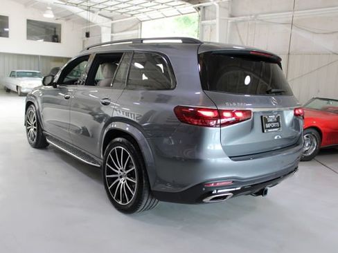 Used 2026 Mercedes-Benz GLS 580 4MATIC image 48