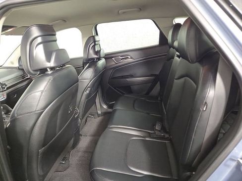 Certified 2025 Kia Sportage EX AWD/4WD image 14