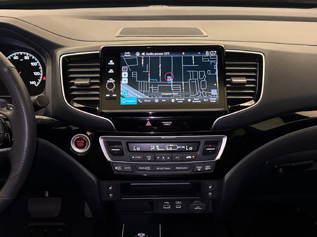 Certified 2025 Honda Ridgeline Black Edition image 15