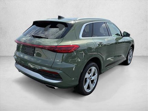 Used 2025 Audi Q5 Premium Plus AWD/4WD image 5