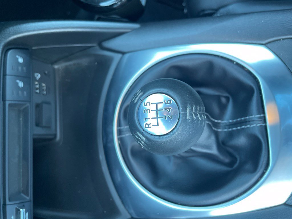 Used 2021 MAZDA MX-5 Miata RF Grand Touring RWD image 9