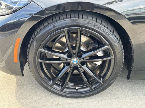 Used 2022 BMW 330i 330i Sedan North America RWD w/ M Sport Package image 5