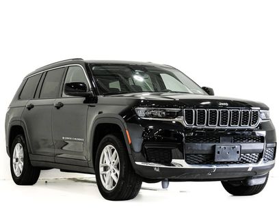 Used 2022 Jeep Grand Cherokee L Laredo w/ Luxury Tech Group I