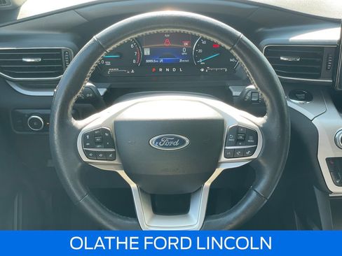 Certified 2024 Ford Explorer XLT w/ Equipment Group 202A AWD/4WD image 18