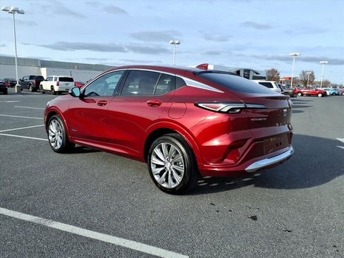 Certified 2024 Buick Envista Avenir image 6