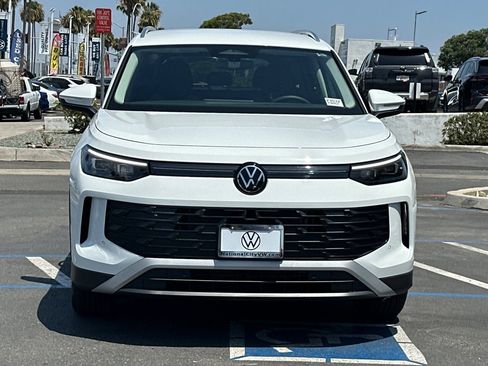 New 2026 Volkswagen Tiguan S FWD image 3