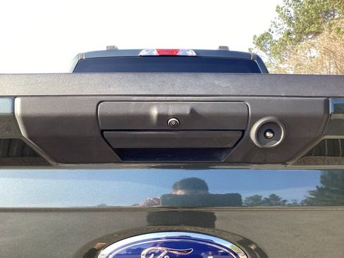 Used 2021 Ford F150 XLT w/ Trailer Tow Package image 13