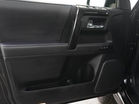 Used 2021 Toyota 4Runner Nightshade AWD/4WD image 18