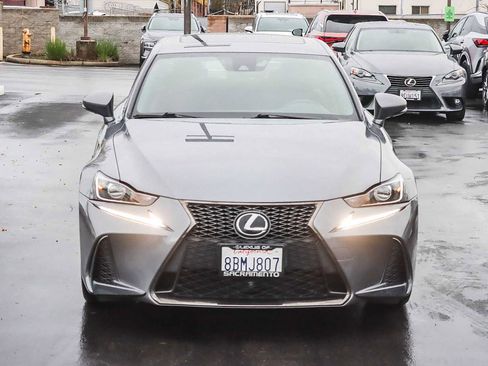 Used 2017 Lexus IS 200t image 6