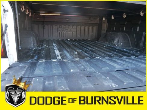 Used 2022 GMC Sierra 1500 Elevation w/ Elevation Premium Package image 13